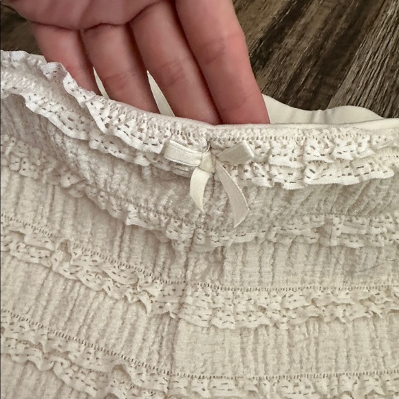 mini shorts - Picture 2 of 2